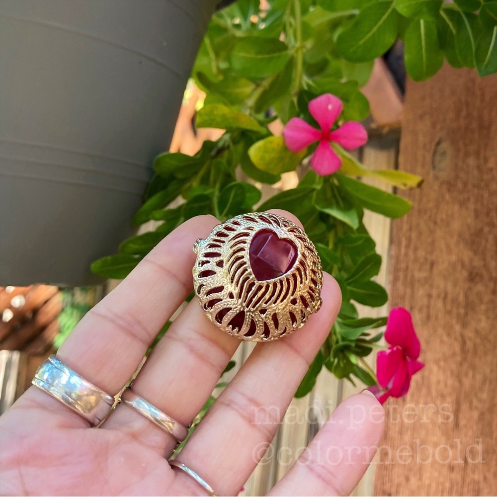 Kendra Scott Claire Ring in Pink Agate - Picture 8 of 10